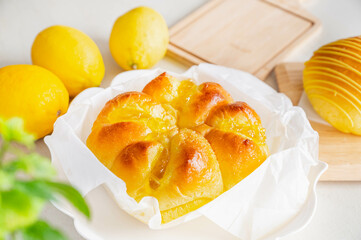 塩レモンちぎりパン