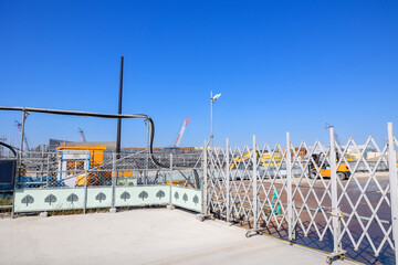 大阪・関西万博会場 建築現場 工事車両 入場ゲート（2024年5月4日撮影）