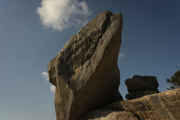 View from below of the frog stone "Pedra da Ra".