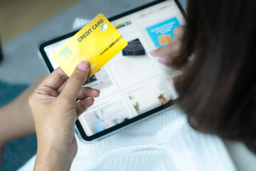 woman several credit cards and he is choosing a credit card to pay and spend Payment for goods via credit card. Finance and banking concept