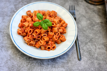  Gluten free Chickpea pasta.Low carb  High Protein pasta rigatoni bolgonese   ,   Ketogenic Diet pasta 