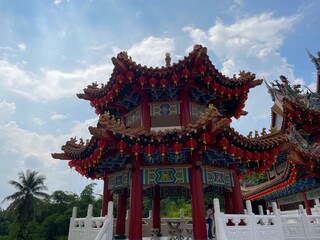 Naklejka premium クアラルンプール最大の中国寺天后宮が綺麗です 