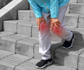Knee Pain When Going Down Stairs
