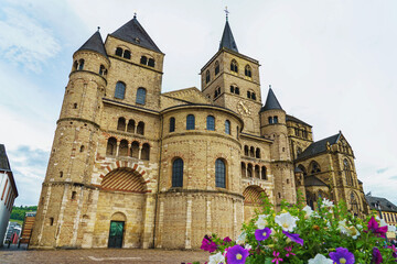 Fototapeta premium Cathedral of Saint Peter in Trier, Germany