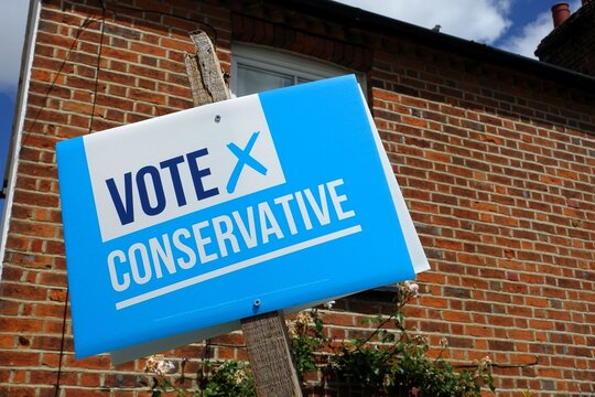 Vote Conservative Party General Election sign