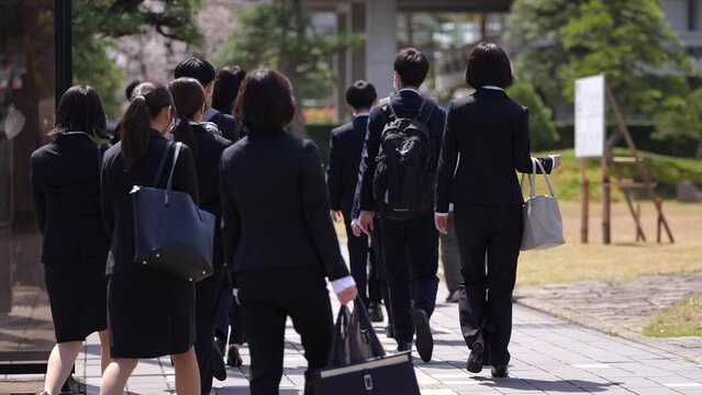 就活生・新入社員のイメージ