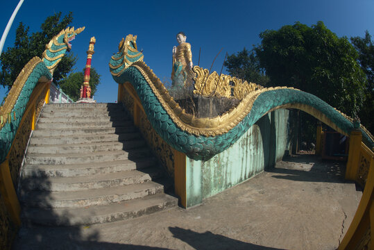 Tilawkasayambhu standing Buddha and serpen statue on top of hill for breathtaking views of the fishing boats and the Ngapali Bay,and it is also a famous viewpoint. And it is also a famous viewpoint.  