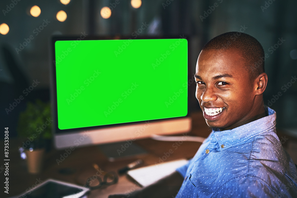 Leinwandbilder happy businessman, portrait and night with green screen on computer for web design or creative start