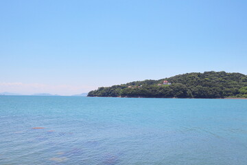 岡牛県　牛窓の青い海と島