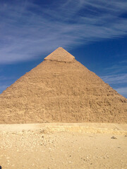 pyramids of giza