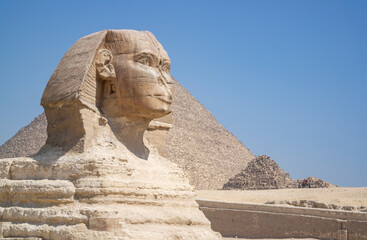 sphinx and pyramid of giza