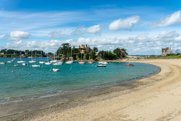 Obraz premium View of the castle and Bechet beach in Saint-Briac-sur-Mer, lle-et-Vilaine, Brittany, France