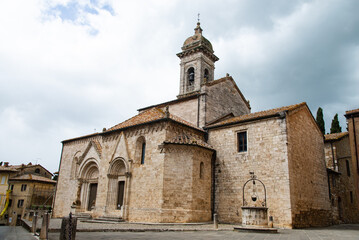 Fototapeta premium Tuscany, Italy-April 22, 2024: Historic Stone Church in Tuscany, Italy