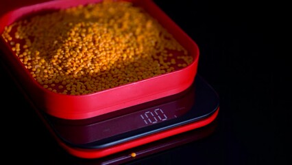 100 grams of red lentils contains 314 kcal.
