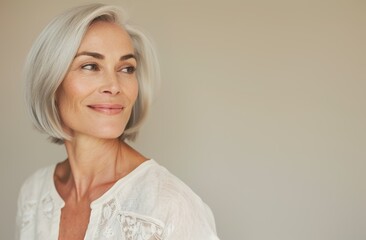 Fototapeta premium Stylish woman with large hat and soft smile