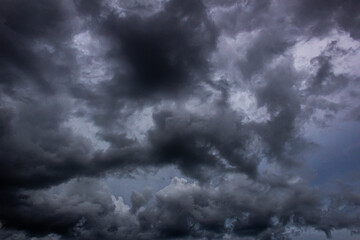 Obraz premium big clouds in sky before the storm