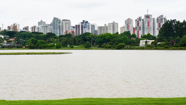 Parque Barigui, Curitiba, estado do Paran&aacute;, Brasil