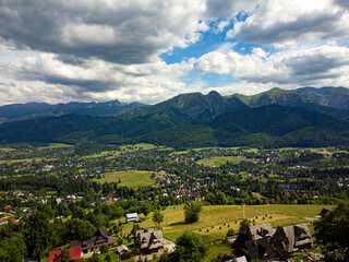 Zakopane, Tatry, Giewont. Krajobraz z lotu ptaka