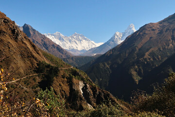 View from the Tenzing Norgay Memorial Chhorten, Stupa, the peaks of Mount Everest, Lhotse and Ama Dablam are towering over the village of Tengboche, Tangboche, Mount Everest Base Camp Trek, EBC, Nepal