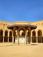 Fototapeta premium Courtyard of Mo'ayad Shah Mosque