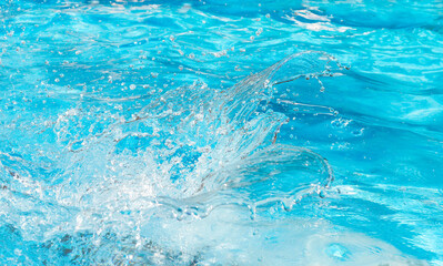 splashes of water in the pool