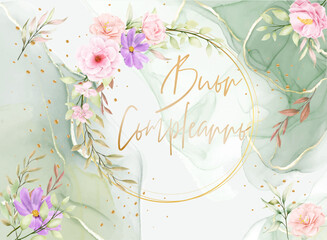 biglietto o striscione per augurare buon compleanno in un cerchio color oro con fiori e foglie rosa e viola su sfondo ecru verde e bianco