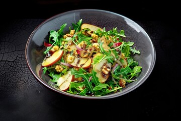 Gourmet Arugula and Pear Salad with Toasted Walnuts