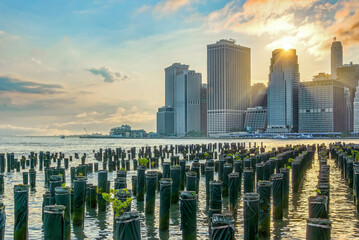 Panoramic views from Brooklyn across the East River to Lower Manhattan