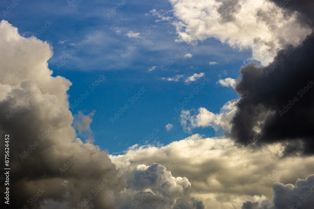 Wall mural beautiful sky and clouds