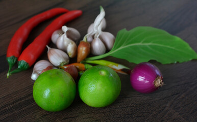Chili and Garlic To make chili fish sauce as food