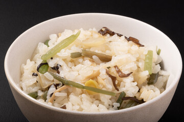 山菜　炊き込みご飯