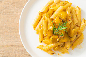 pumpkin penne pasta alfredo sauce