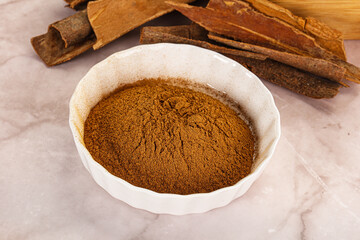 Natural Cinnamon powder with sticks