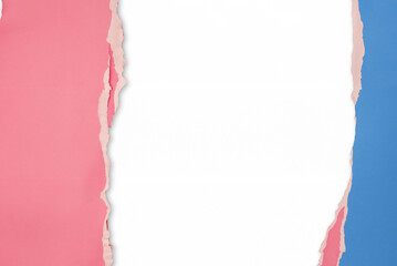 Obraz premium Torn Paper Border Frame Isolated on White Background