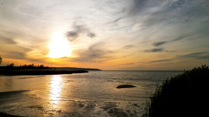 Obraz premium Sunset over Vistula Spit - coast close to Frombork City.
