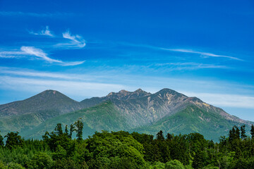 八ヶ岳PAから望む初夏の八ヶ岳