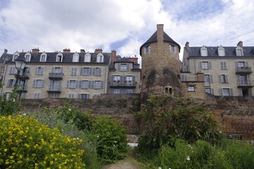 La cit&eacute; Plantagen&ecirc;t