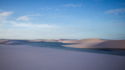 Len&ccedil;ois Maranhenses