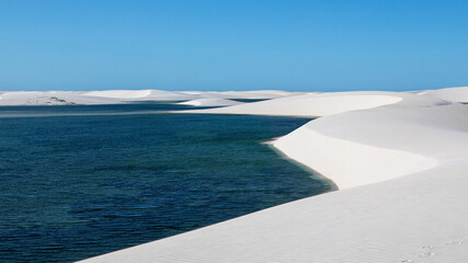 Len&ccedil;ois Maranhenses