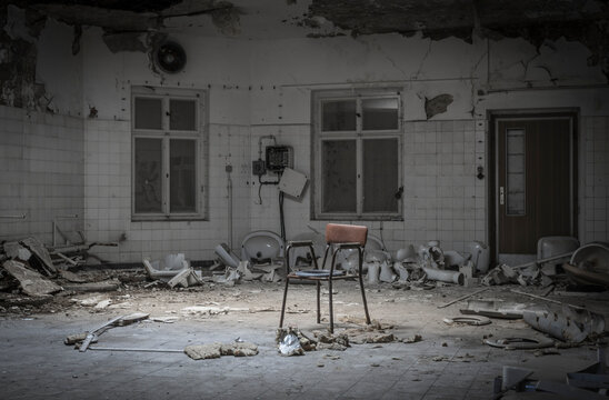 operation room of a desserted hospital