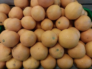 orange fruit in the market