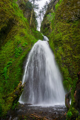 Fototapeta premium Wahclella Falls Along the Columbia River Gorge