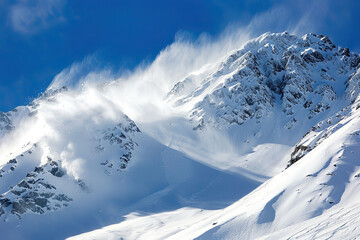 Obraz premium Generative ai on theme of descent of an huge avalanche from the mountain, winter nature landscape