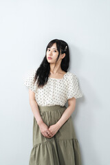 若い女性
