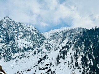 Obraz premium snow mountain of India Kashmir Gulmarg