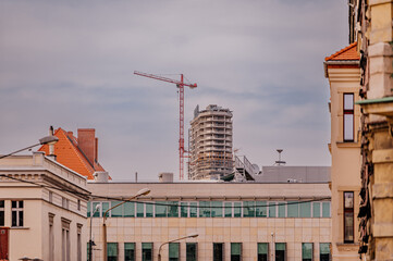 Budowa nowego biurowca © rozentuzjazmowany