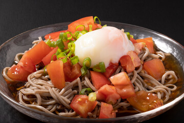 ぶっかけ　トマト蕎麦