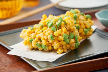 とうもろこしと枝豆のかき揚げ