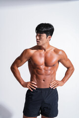 Fototapeta premium 若いアジア男性のボディメイクイメージ