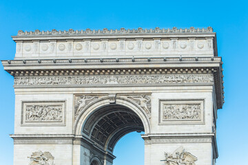 Obraz premium Paris, France - Arc de Triomphe under blue sky